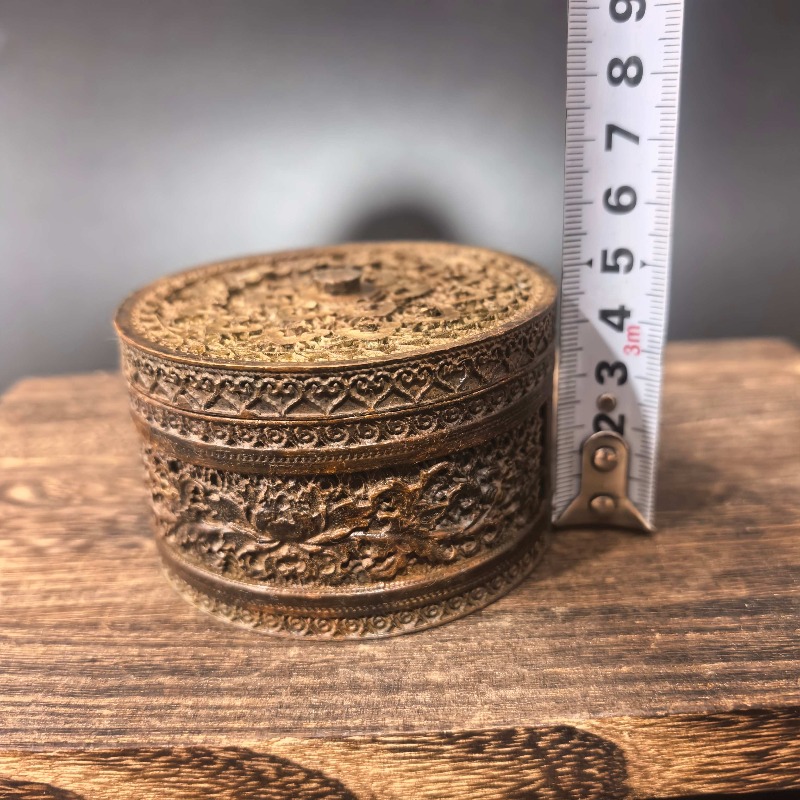 Scatola Portagioie in Metallo  - Vintage Collectible Jewelry recensione e prezzo