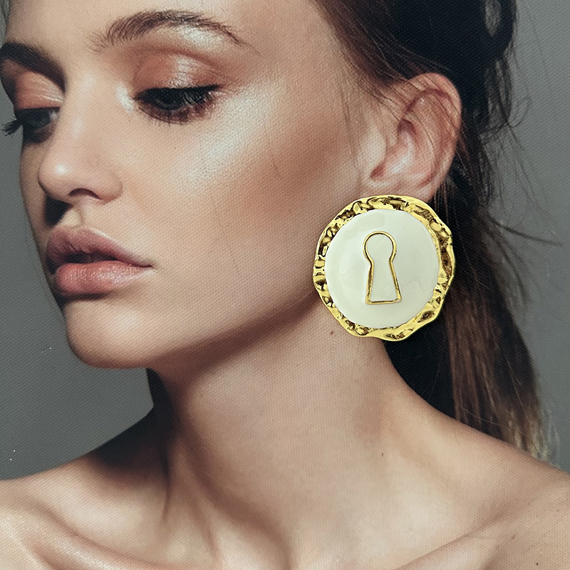 Orecchini rotondi esagerati in - Vintage Collectible Jewelry recensione e prezzo