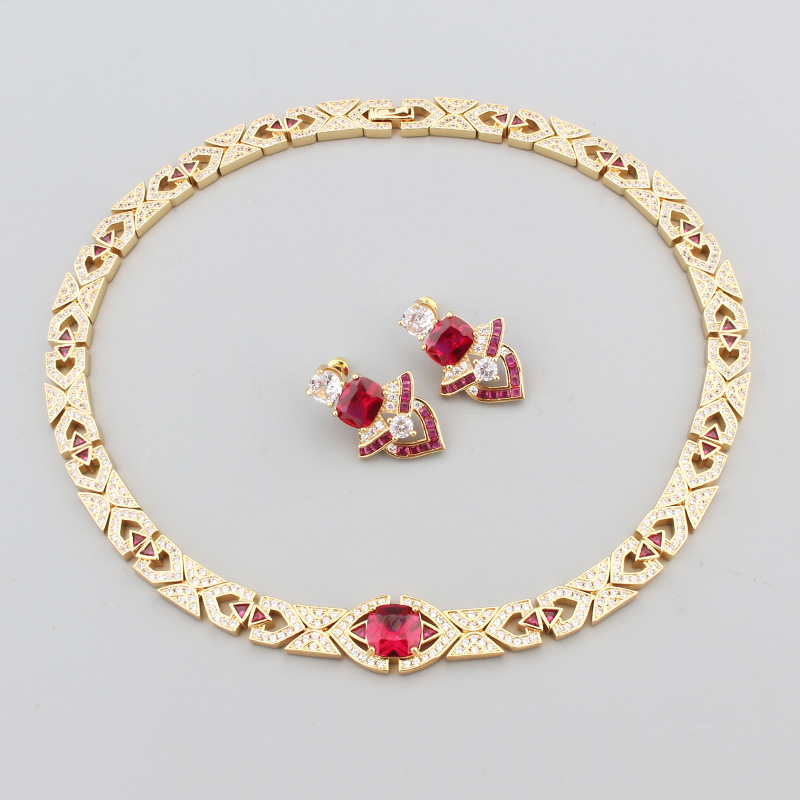 Designer Collection Style Stud - Vintage Collectible Jewelry recensione e prezzo